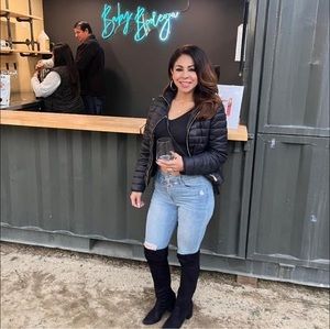 Meet your Posher, Karla